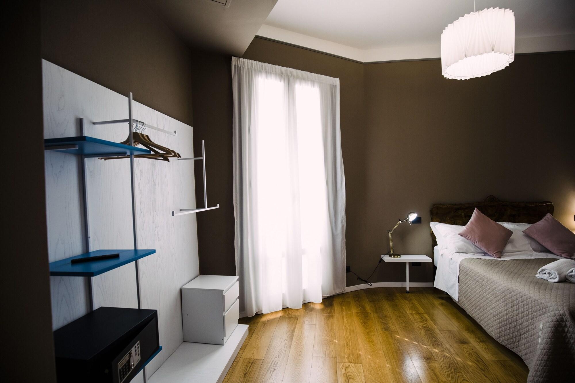 Palace - Separate Hotel 4*